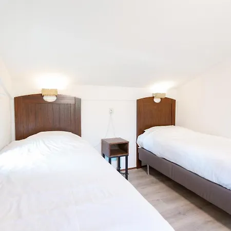 Roompot Kijkduinpark 3* L'Aia