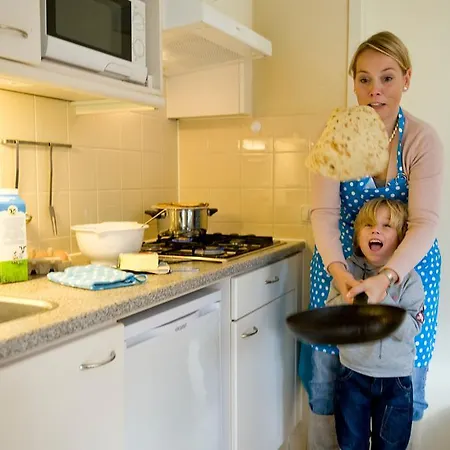 Kompleks wypoczynkowy Roompot Kijkduinpark 3*