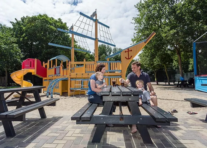 Roompot Kijkduinpark Ferienpark 3*